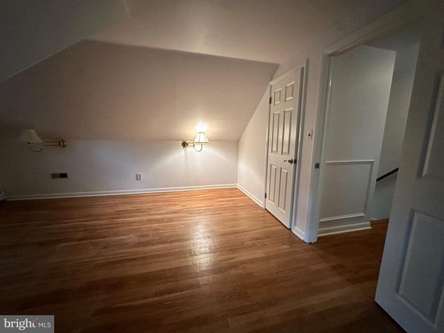 6 MIAMI TRL, Medford Lakes, NJ 08055