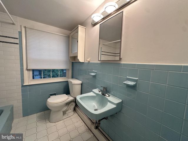 6 MIAMI TRL, Medford Lakes, NJ 08055