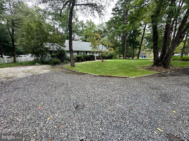 6 MIAMI TRL, Medford Lakes, NJ 08055