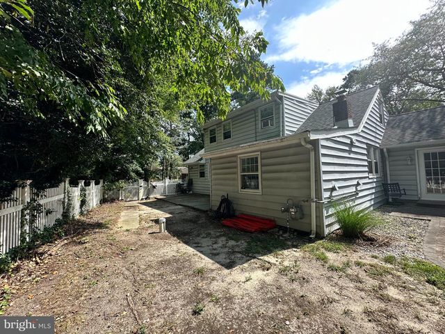 6 MIAMI TRL, Medford Lakes, NJ 08055