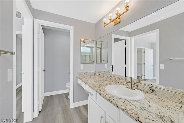 7019 Wine River Drive, Las Vegas, NV 89119