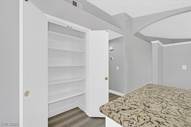 7019 Wine River Drive, Las Vegas, NV 89119