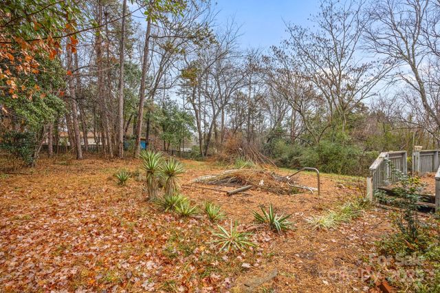 1158 Sunset Court, Conover, NC 28613