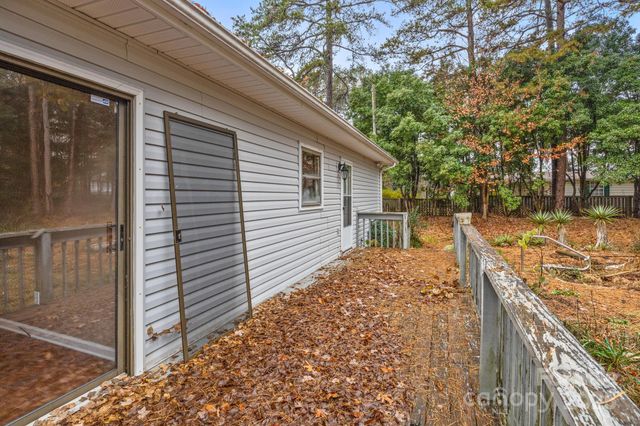 1158 Sunset Court, Conover, NC 28613