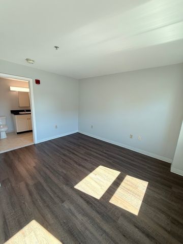 1 Nassau Street 612, Boston, MA 02111