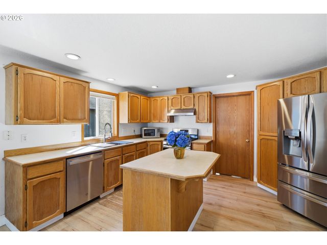 2909 Ne 165TH Ave, Vancouver, WA 98682