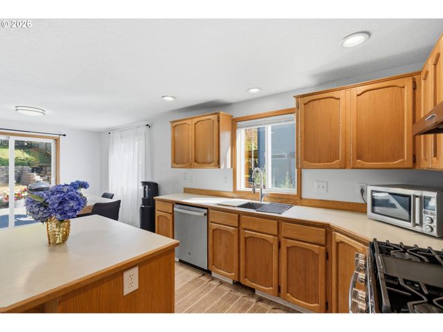 2909 Ne 165TH Ave, Vancouver, WA 98682