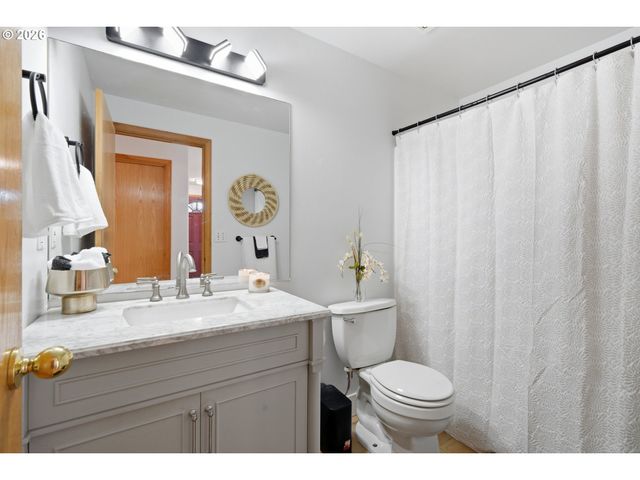 2909 Ne 165TH Ave, Vancouver, WA 98682