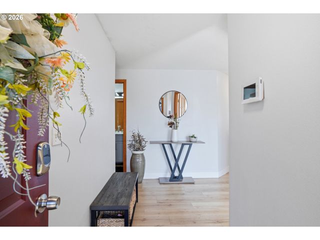 2909 Ne 165TH Ave, Vancouver, WA 98682