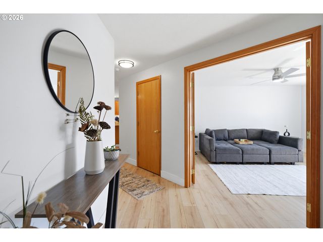 2909 Ne 165TH Ave, Vancouver, WA 98682