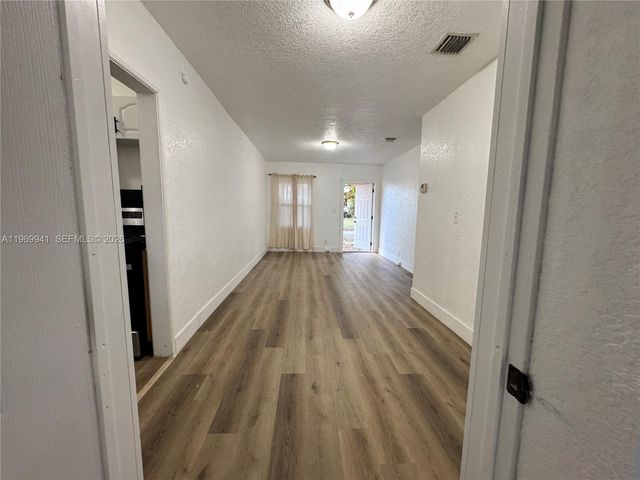 748 NE 127th Street, North Miami, FL 33161