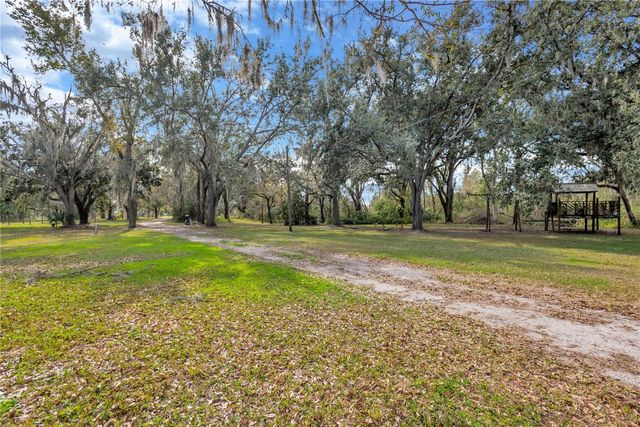 2804 HOLLOWAY ROAD, Plant City, FL 33567