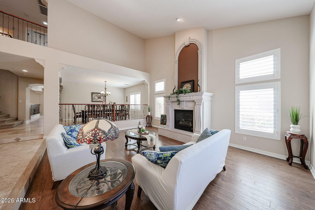 Image 14 of property listing at 27323 N COVERED WAGON Road, Phoenix, AZ 85085