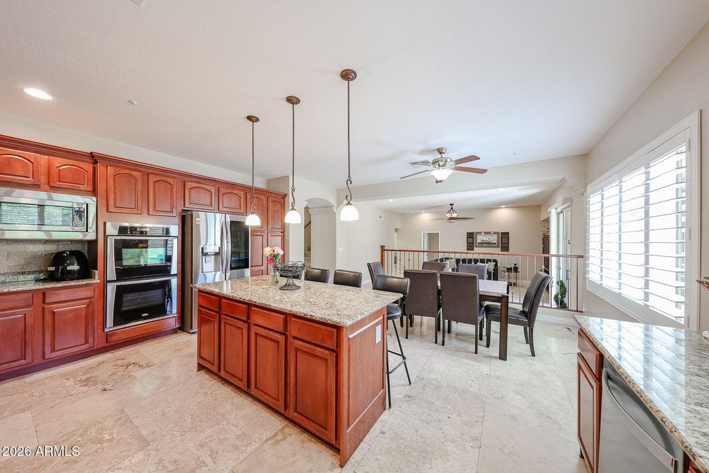 Image 25 of property listing at 27323 N COVERED WAGON Road, Phoenix, AZ 85085