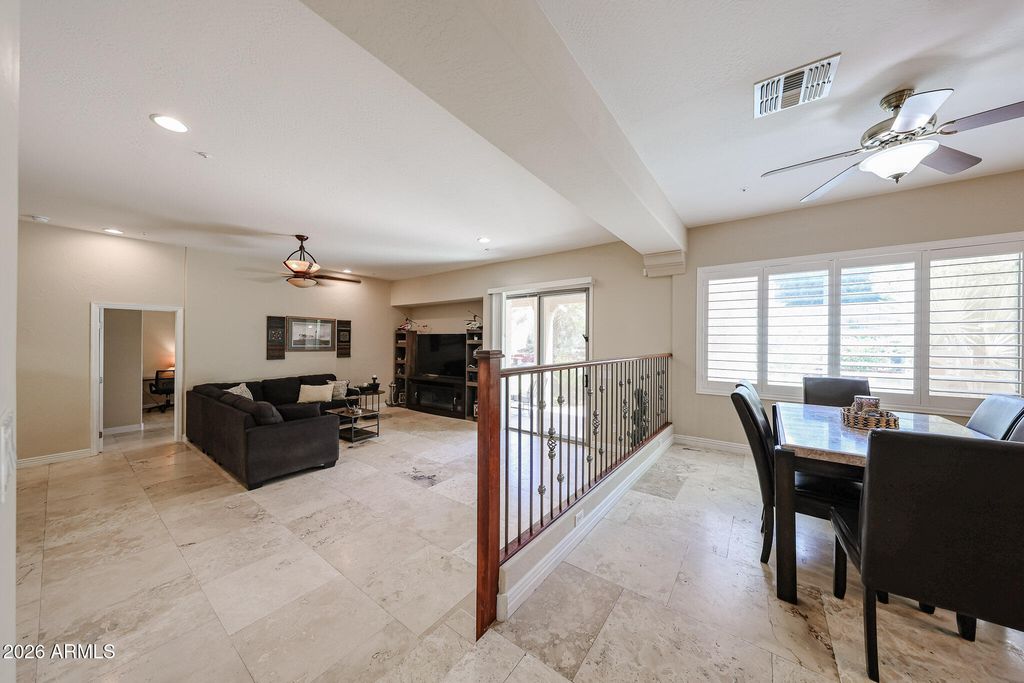 Image 34 of property listing at 27323 N COVERED WAGON Road, Phoenix, AZ 85085