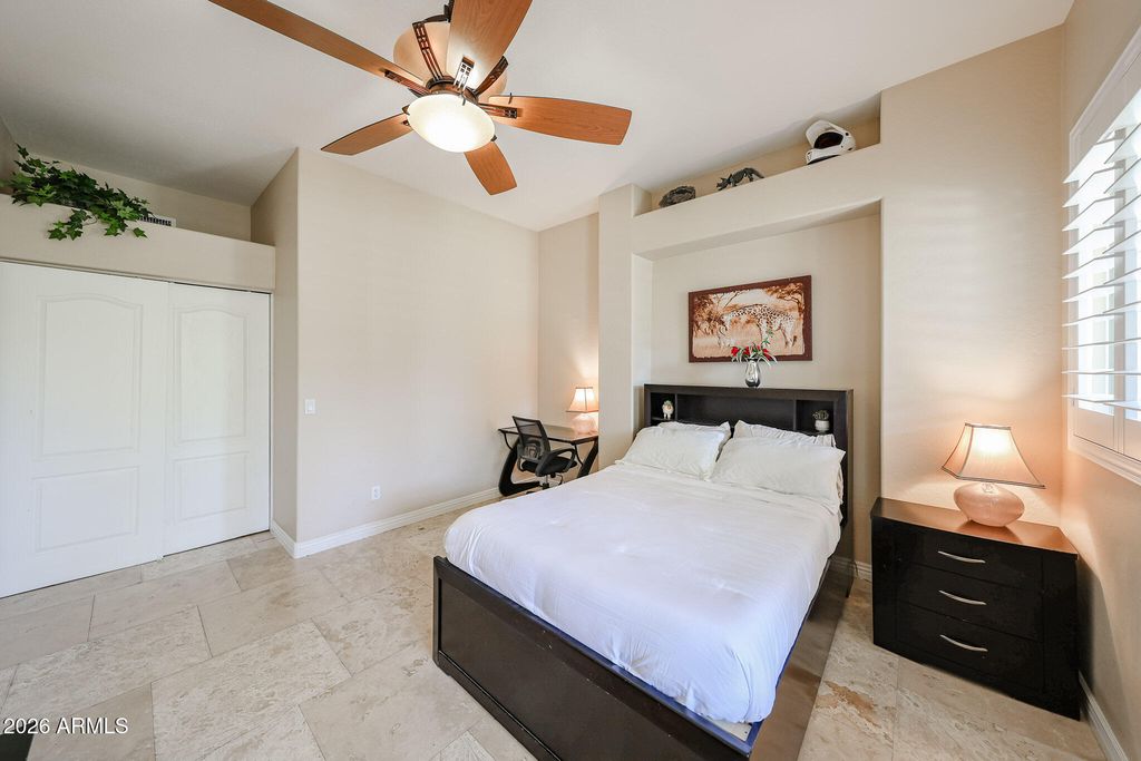 Image 39 of property listing at 27323 N COVERED WAGON Road, Phoenix, AZ 85085