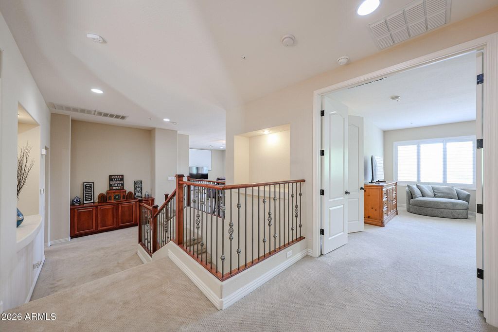 Image 61 of property listing at 27323 N COVERED WAGON Road, Phoenix, AZ 85085