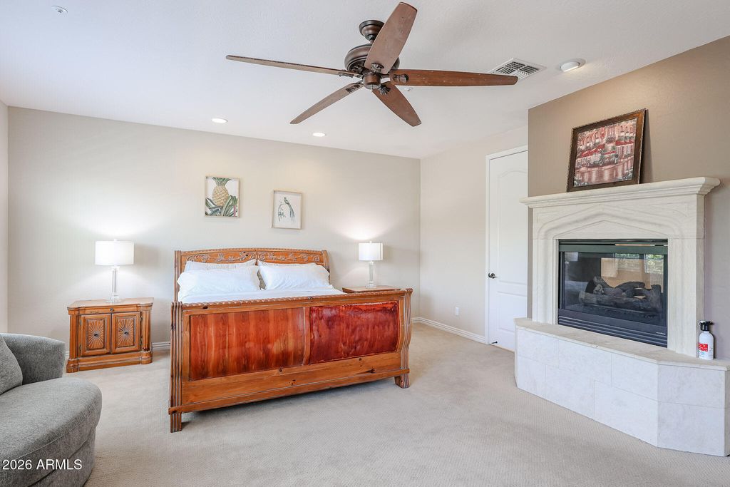 Image 67 of property listing at 27323 N COVERED WAGON Road, Phoenix, AZ 85085