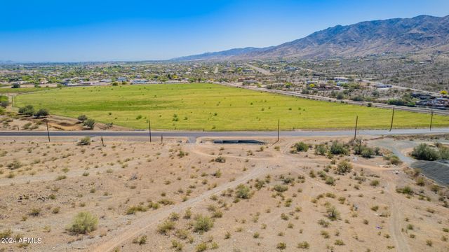 10510 S 35TH Avenue -, Laveen, AZ 85339