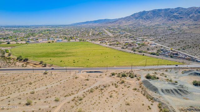 10510 S 35TH Avenue -, Laveen, AZ 85339
