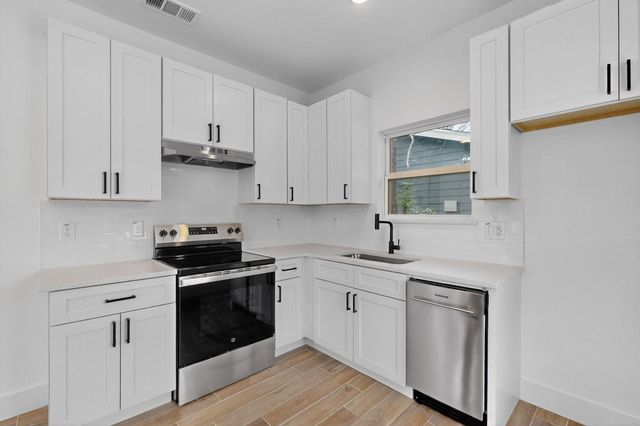 114 Garner Drive, Mabank, TX 75156