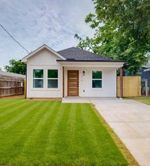 114 Garner Drive, Mabank, TX 75156