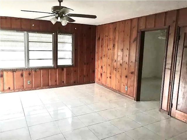 2118 Coolidge St, Hollywood, FL 33020