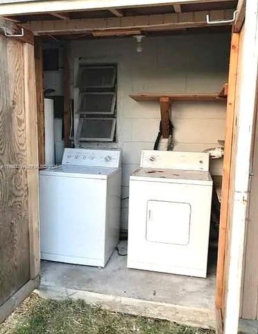 2118 Coolidge St, Hollywood, FL 33020