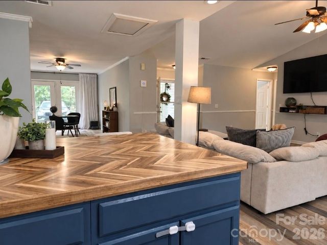107 E Panther Creek Road, Troutman, NC 28166