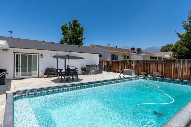 33825 Washington, Yucaipa, CA 92399