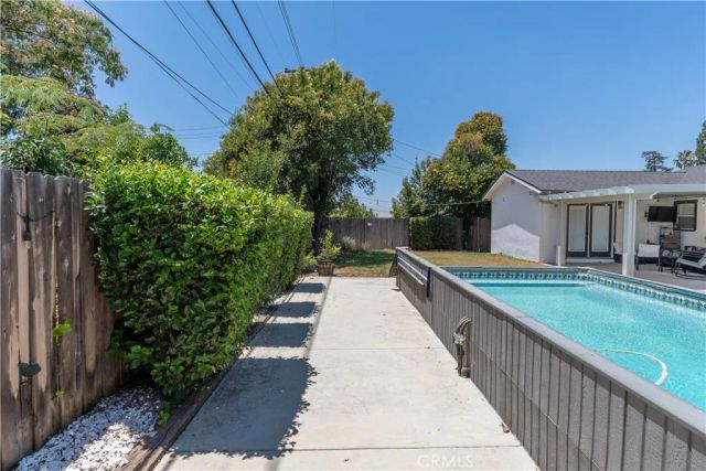 33825 Washington, Yucaipa, CA 92399