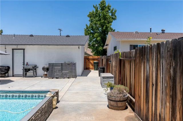 33825 Washington, Yucaipa, CA 92399