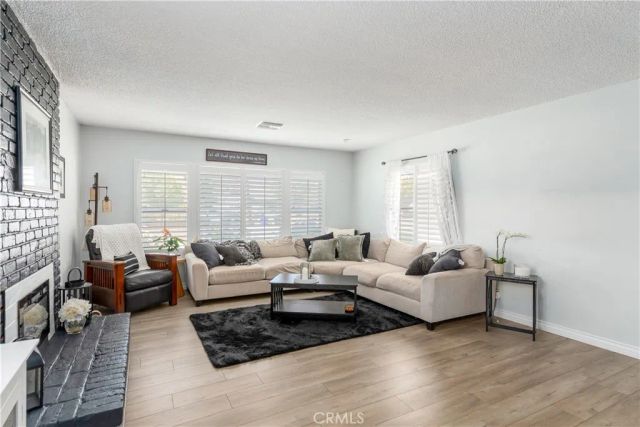 33825 Washington, Yucaipa, CA 92399