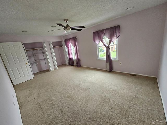 62 Rice Run, East Brunswick, NJ 08816