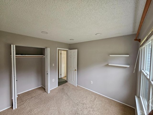 62 Rice Run, East Brunswick, NJ 08816