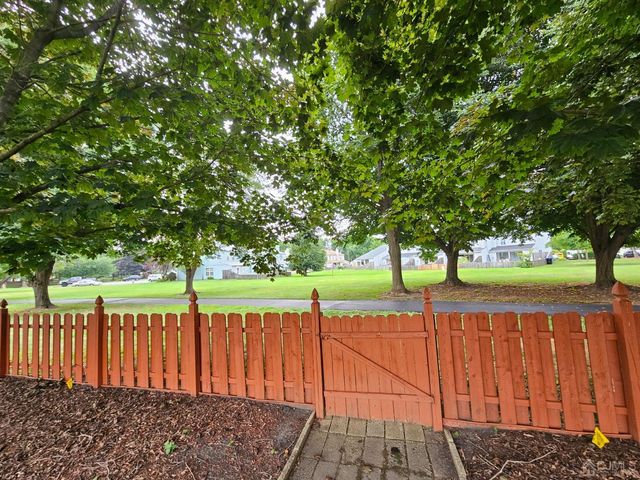 62 Rice Run, East Brunswick, NJ 08816