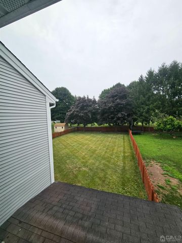 62 Rice Run, East Brunswick, NJ 08816