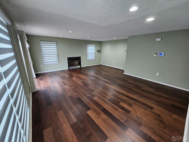 62 Rice Run, East Brunswick, NJ 08816