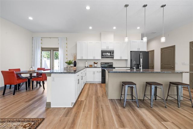 3604 W NORTH B STREET, Tampa, FL 33609