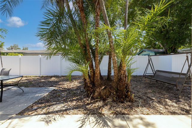 3604 W NORTH B STREET, Tampa, FL 33609