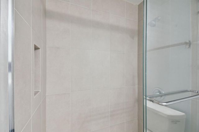 9481 HIGHLAND OAK DRIVE 1615, Tampa, FL 33647