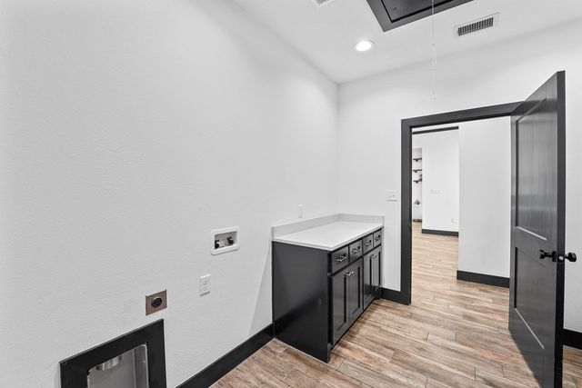 13913 E County Rd 115, Midland, TX 79706