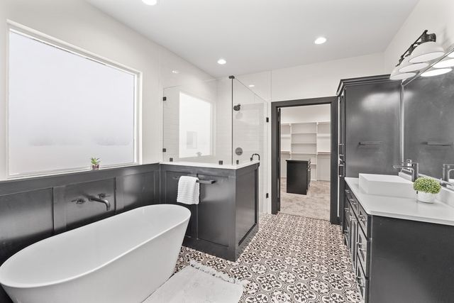 13913 E County Rd 115, Midland, TX 79706