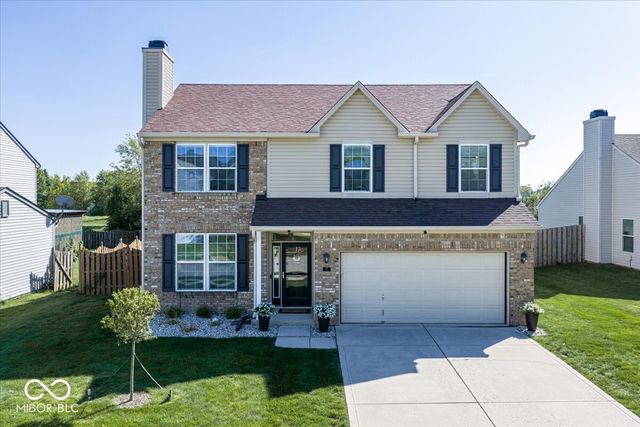 17 English Green, Westfield, IN 46074