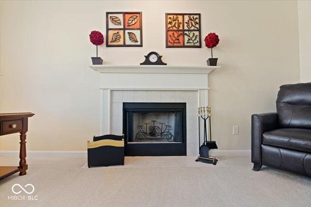 17 English Green, Westfield, IN 46074