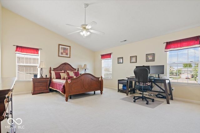 17 English Green, Westfield, IN 46074