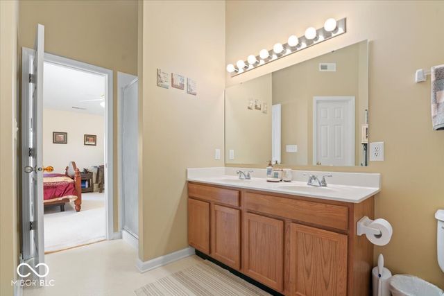 17 English Green, Westfield, IN 46074