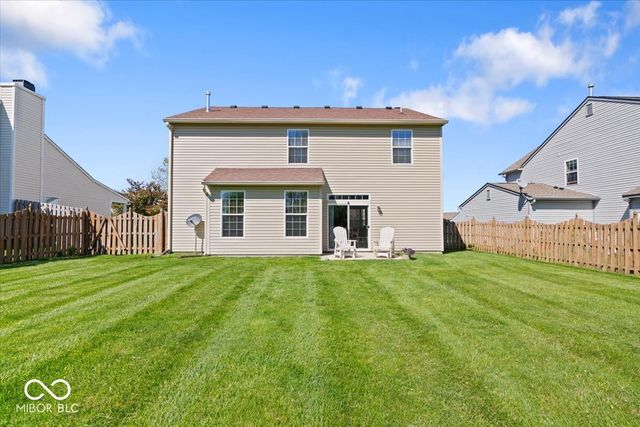 17 English Green, Westfield, IN 46074