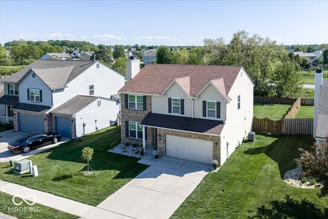 17 English Green, Westfield, IN 46074