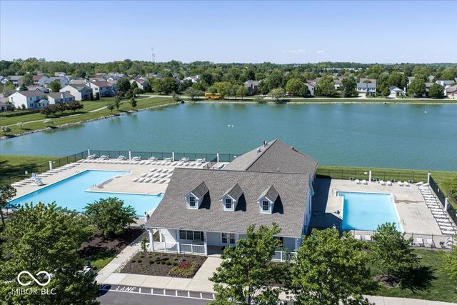 17 English Green, Westfield, IN 46074